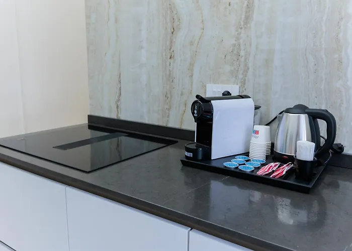 De Filippo 18 Гостевой дом Неаполь