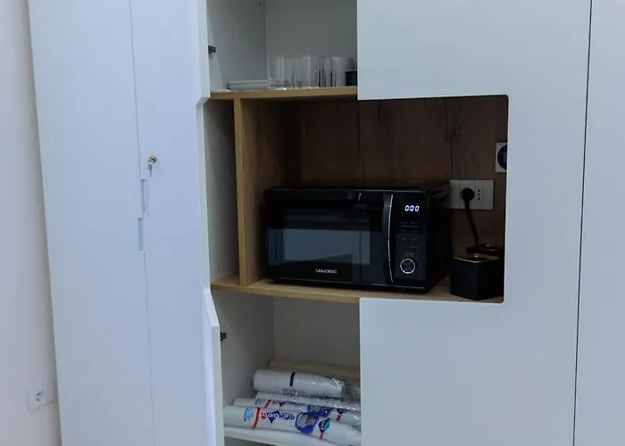 De Filippo 18 Неаполь