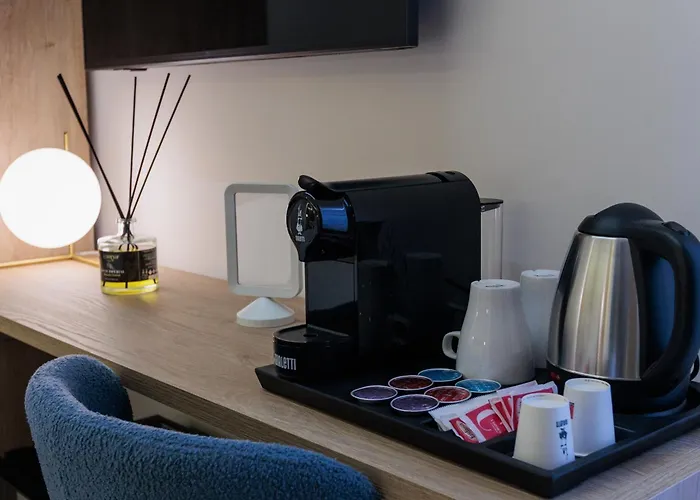 De Filippo 18 4* Неаполь