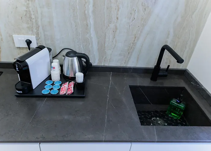 De Filippo 18 Gasthuis 4*